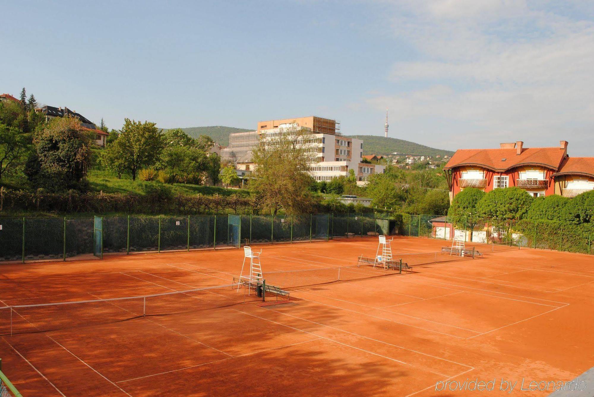 Hotel Makar Sport & Wellness Pécs Exterior foto
