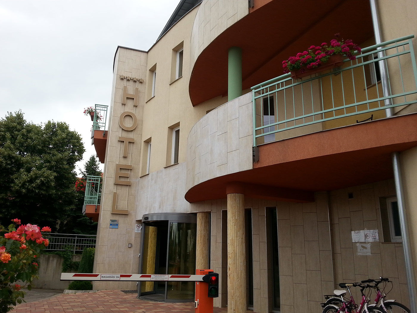 Hotel Makar Sport & Wellness Pécs Exterior foto