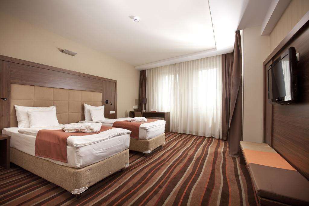 Hotel Makar Sport & Wellness Pécs Habitación foto